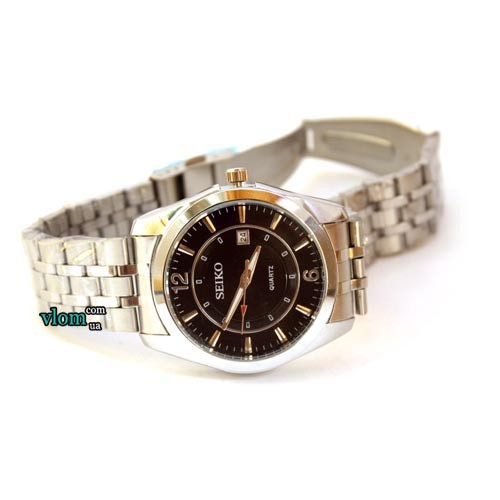 Чоловічий металевий годинник Seiko Classic